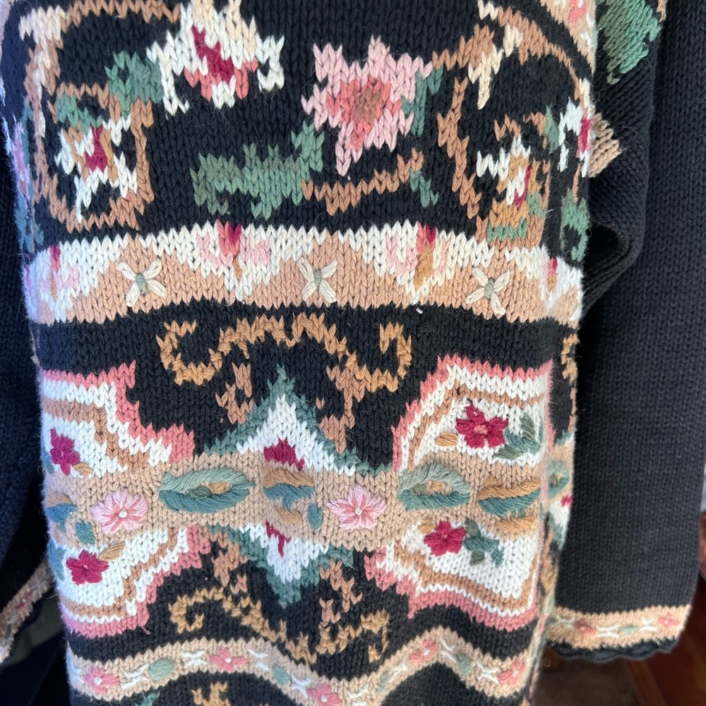 V I N T A G E 🌸 slouchy granny floral embroidered sweater🌸 - Picture 15 of 15